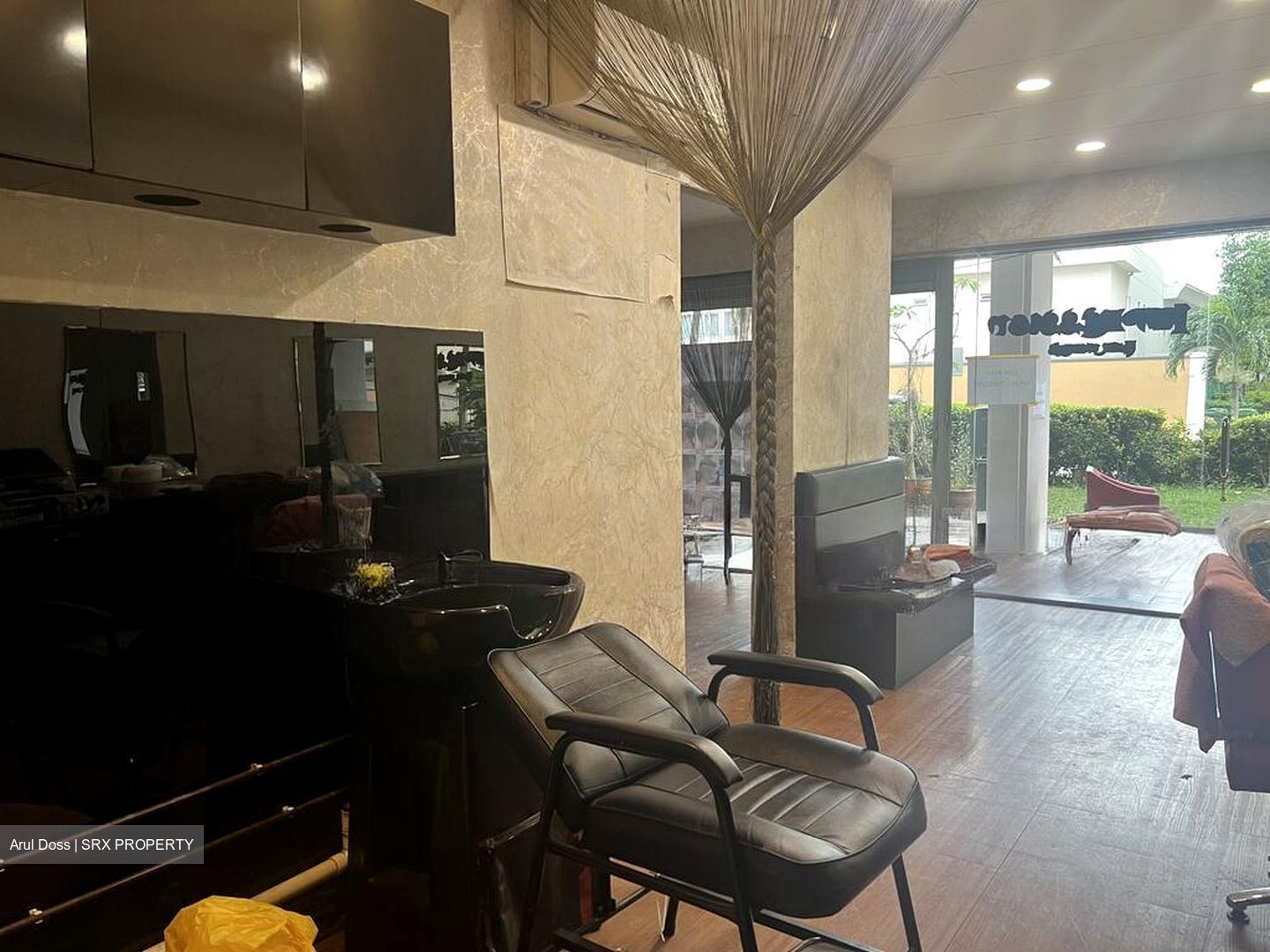 Race Course Road (D8), Retail #506335931